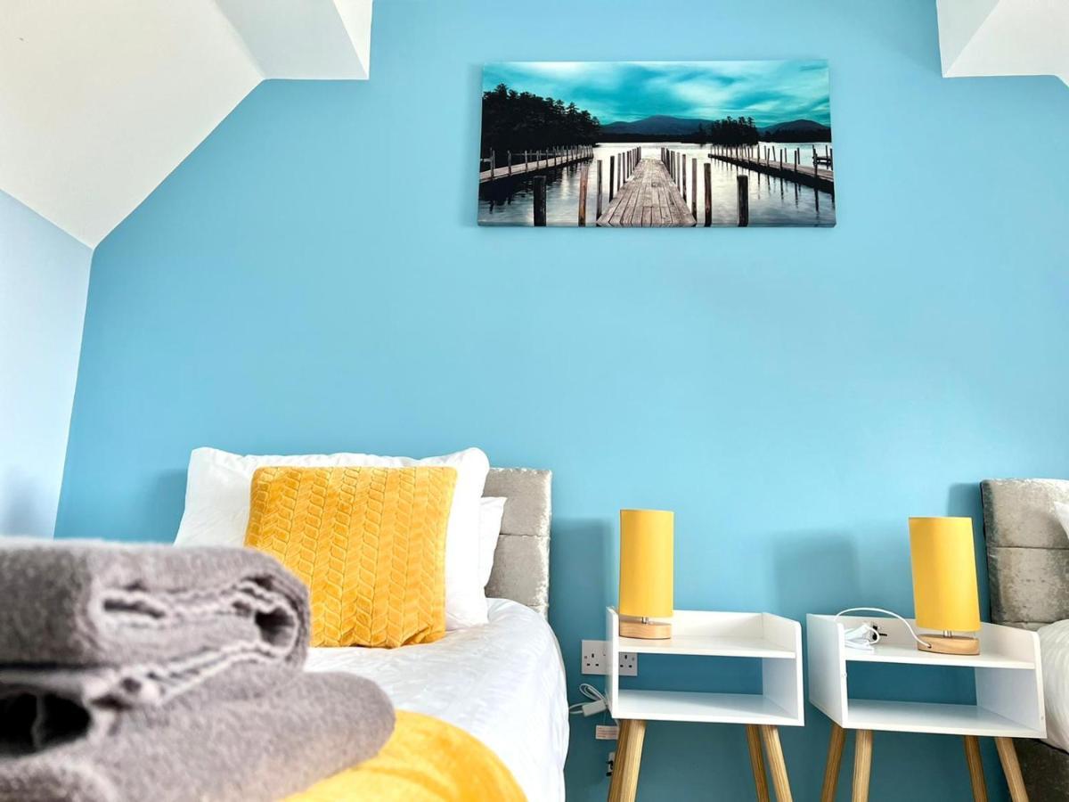 Deer Valley By Incredible Stay Peterborough Exterior photo